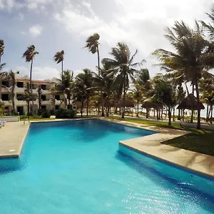 https://hotel-club-akumal-caribe.allrivieramayahotels.com